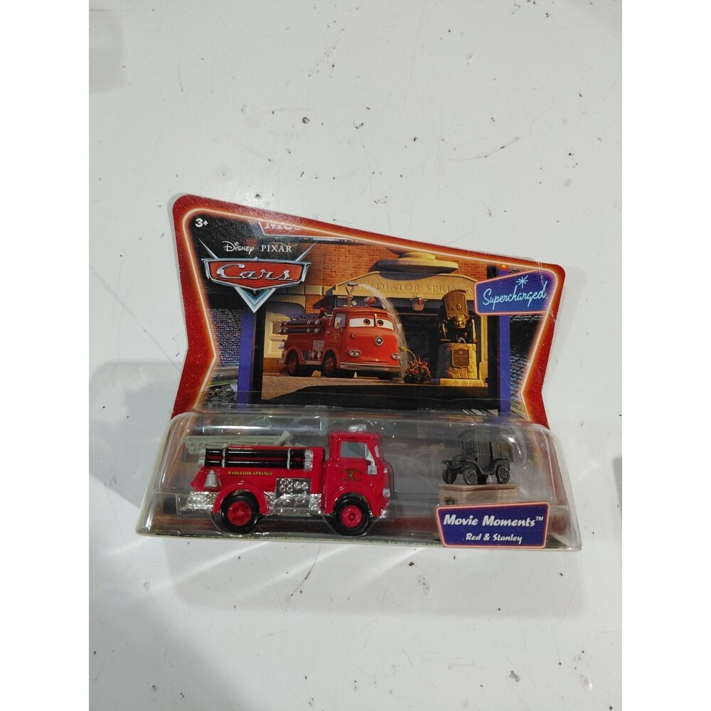 NIP Mattel 1:55 DieCast Disney Cars Supercharged Movie Moments Red & Stanley